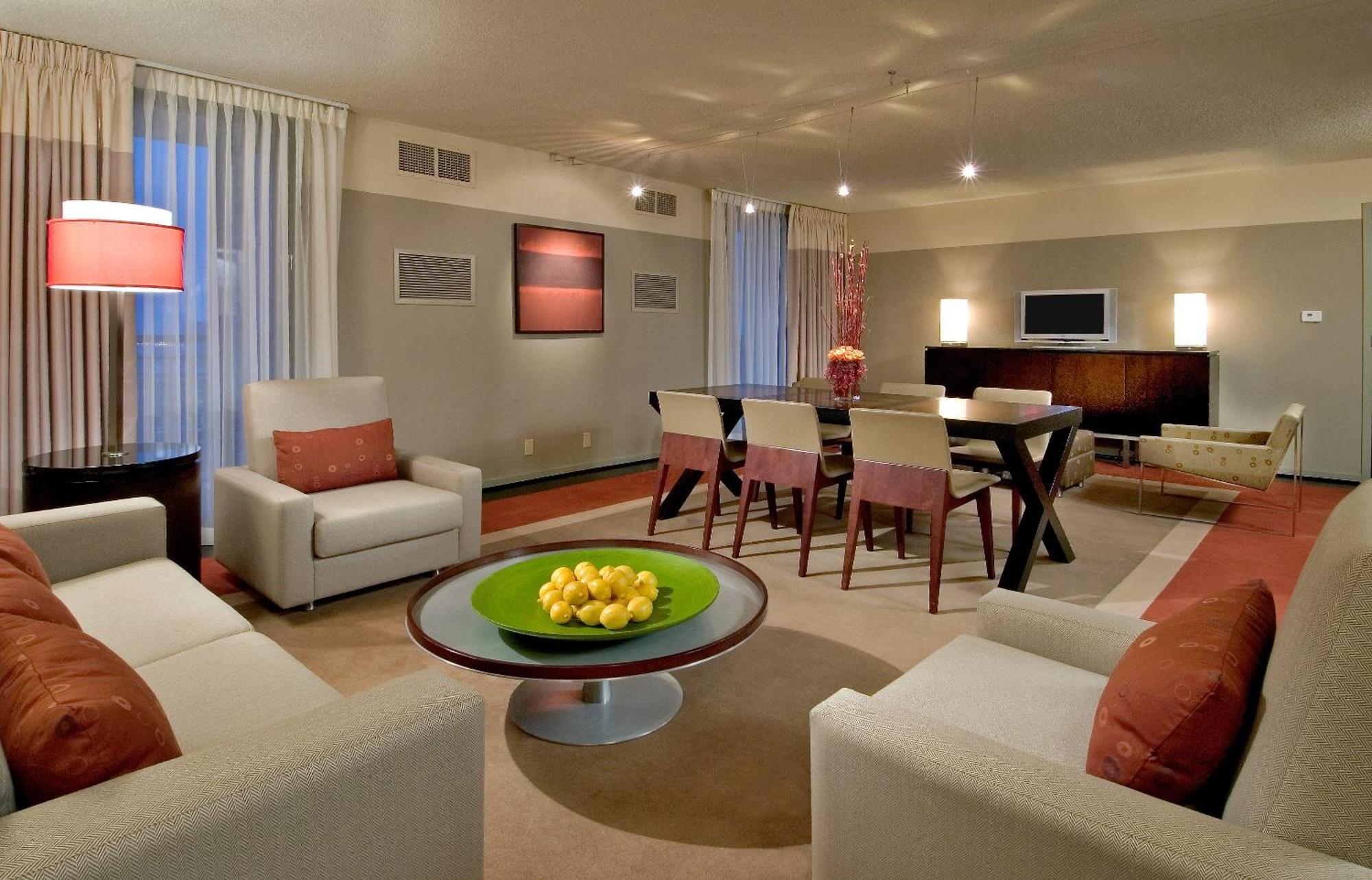 Crowne Plaza - West Loop By Ihg