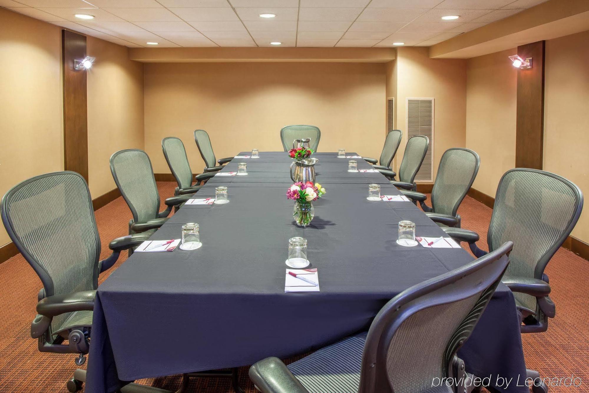 Crowne Plaza - West Loop By Ihg 3* Chicago